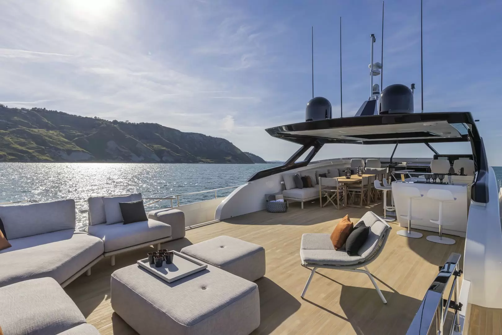 法拉帝 （Ferretti）1000-2000-M86