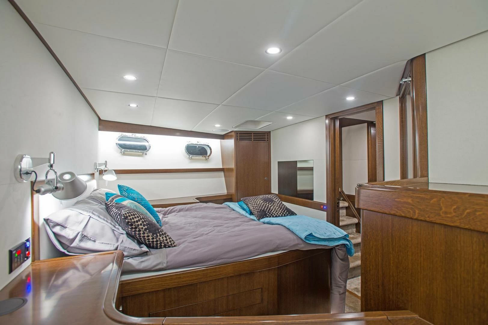 斐帝星（Feadship）Monara