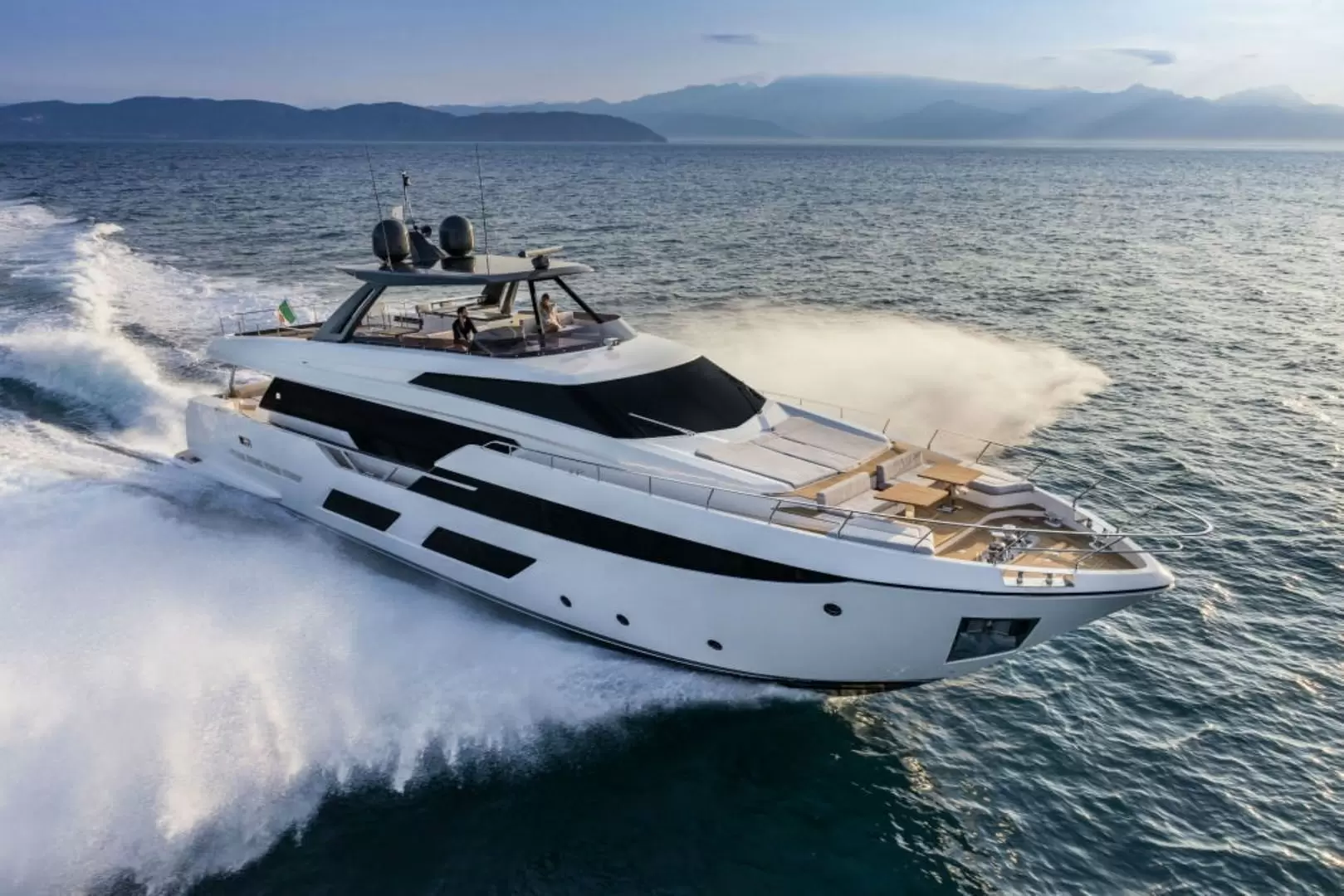 法拉帝（Ferretti）920-2000-M96L