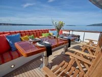 斐帝星 （Feadship）Excellence