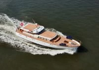 斐帝星（Feadship）Serena