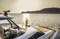 法拉帝（Ferretti）920-2000-M96L