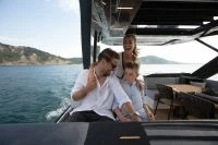 法拉帝（Ferretti）720-1400