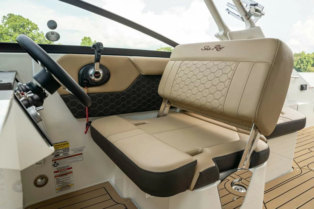 希瑞（SeaRay）SDX 250 OUTBOARD