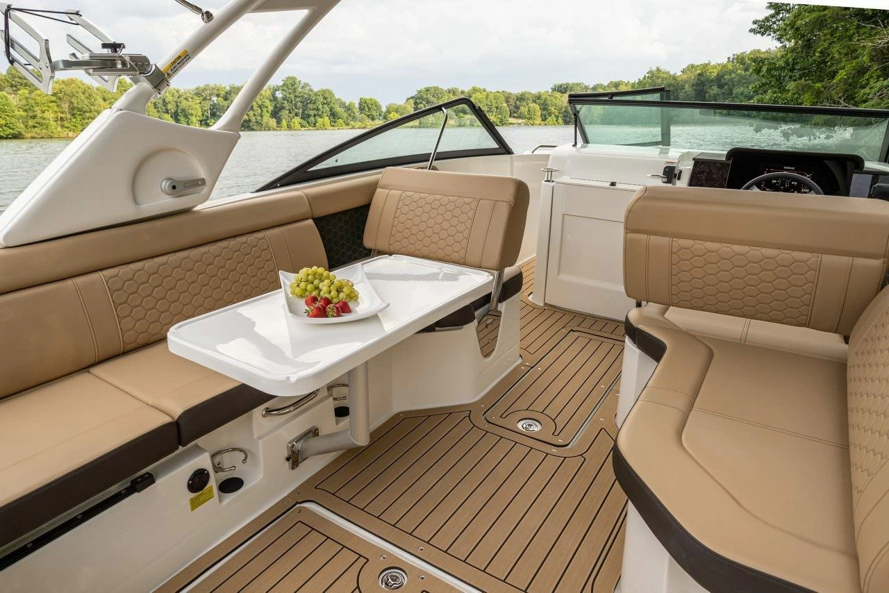 希瑞（SeaRay）SDX 250 OUTBOARD