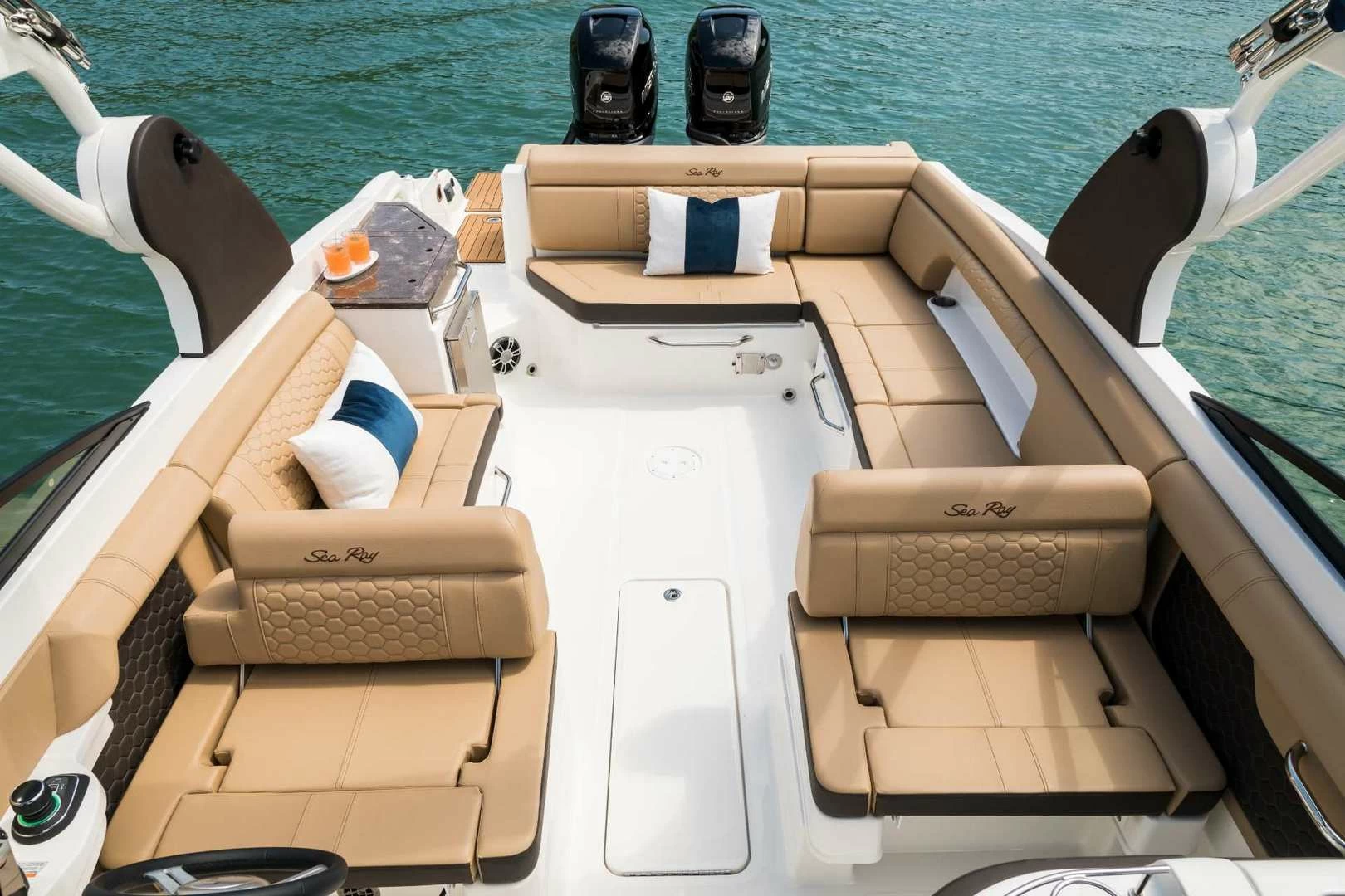  希瑞（SeaRay）SDX 290 OUTBOARD