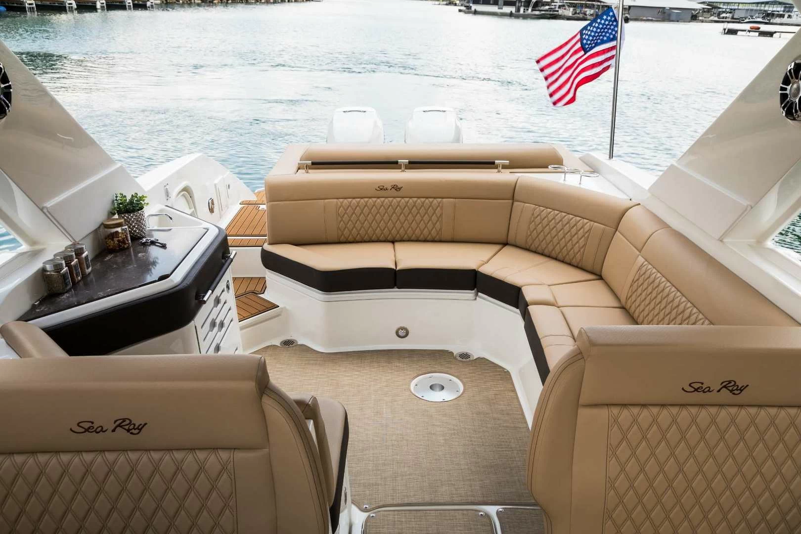 希瑞（SeaRay）SLX 310 OUTBOARD