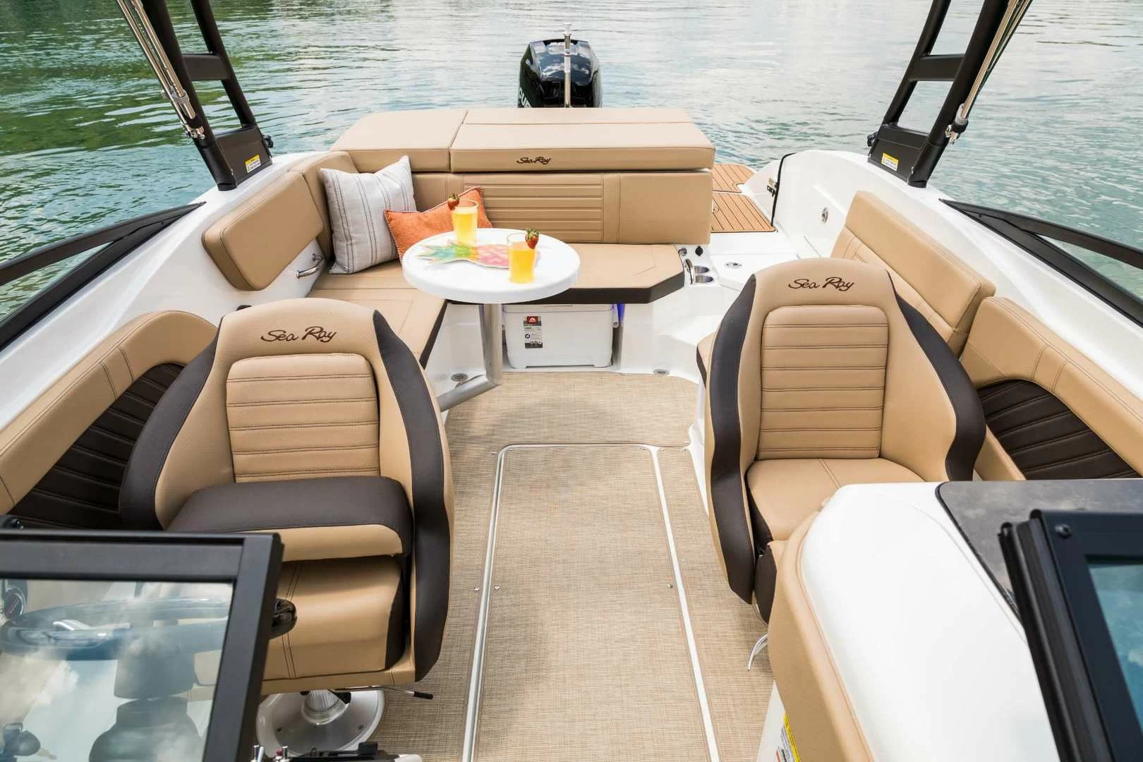 希瑞（SeaRay）SPX 230 OUTBOARD