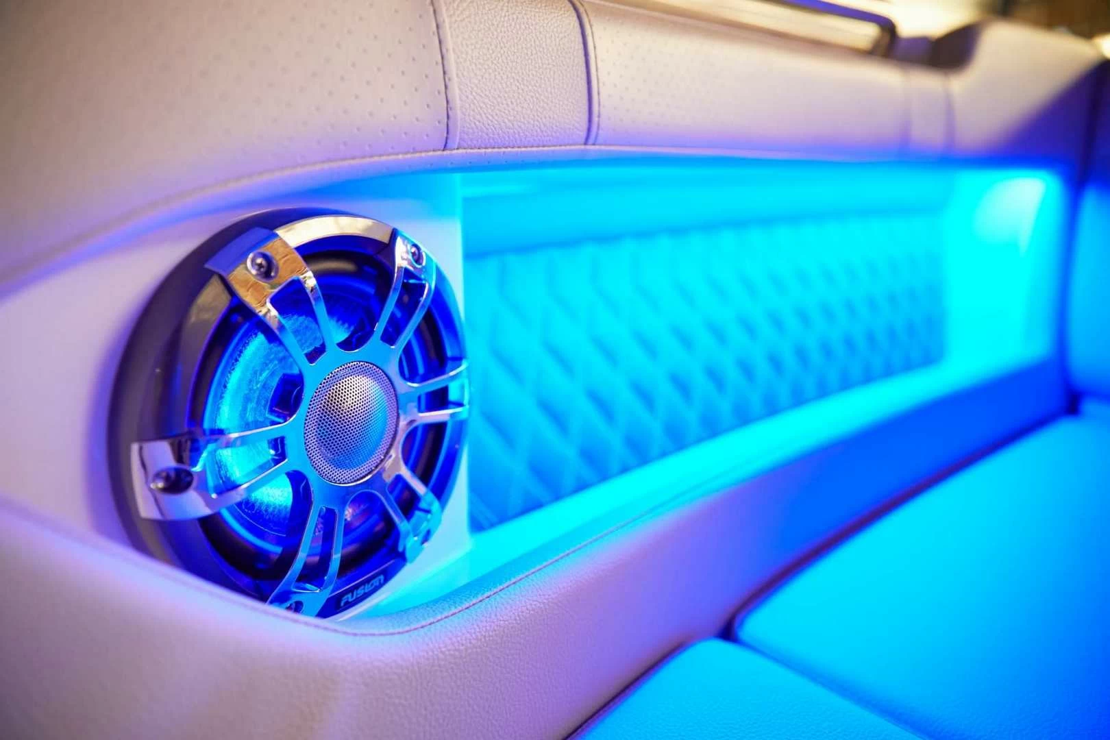 希瑞（SeaRay）SLX 250