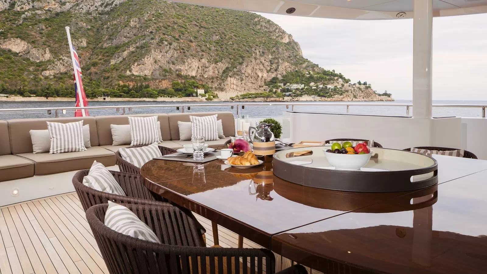 海森（Heesen）Monaco Wolf