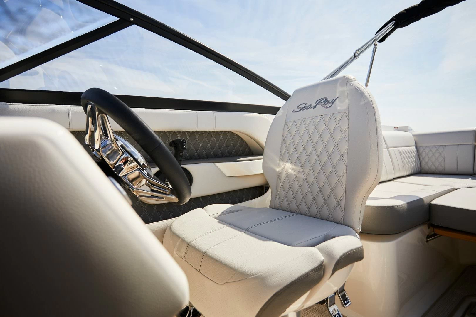 希瑞（SeaRay）SLX 250