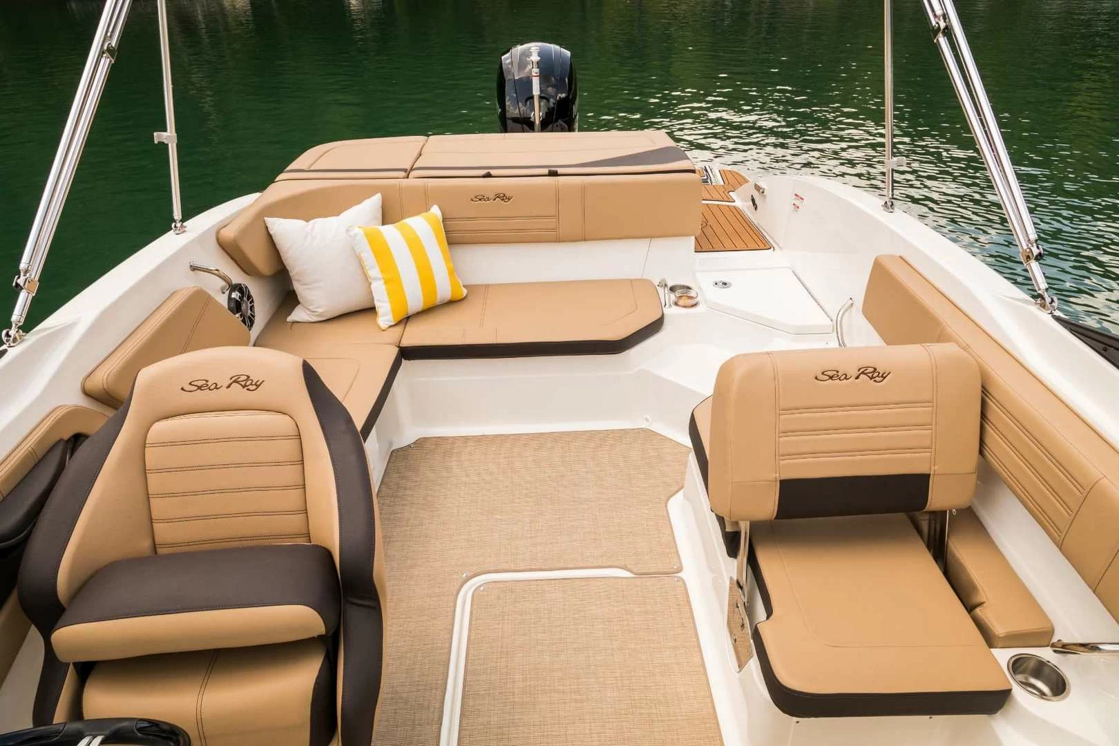 希瑞（SeaRay）SPX 210 OUTBOARD