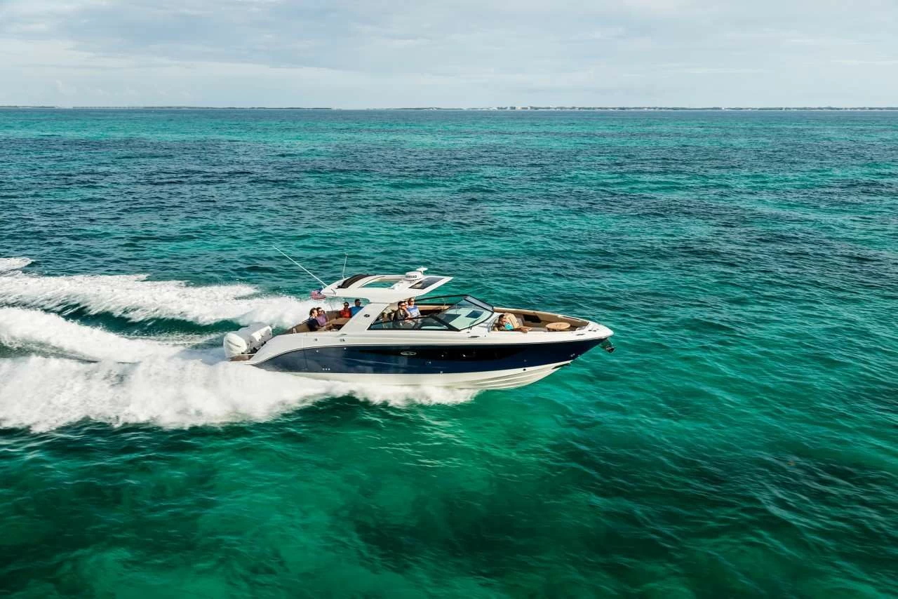 希瑞（SeaRay）SLX 400 OUTBOARD