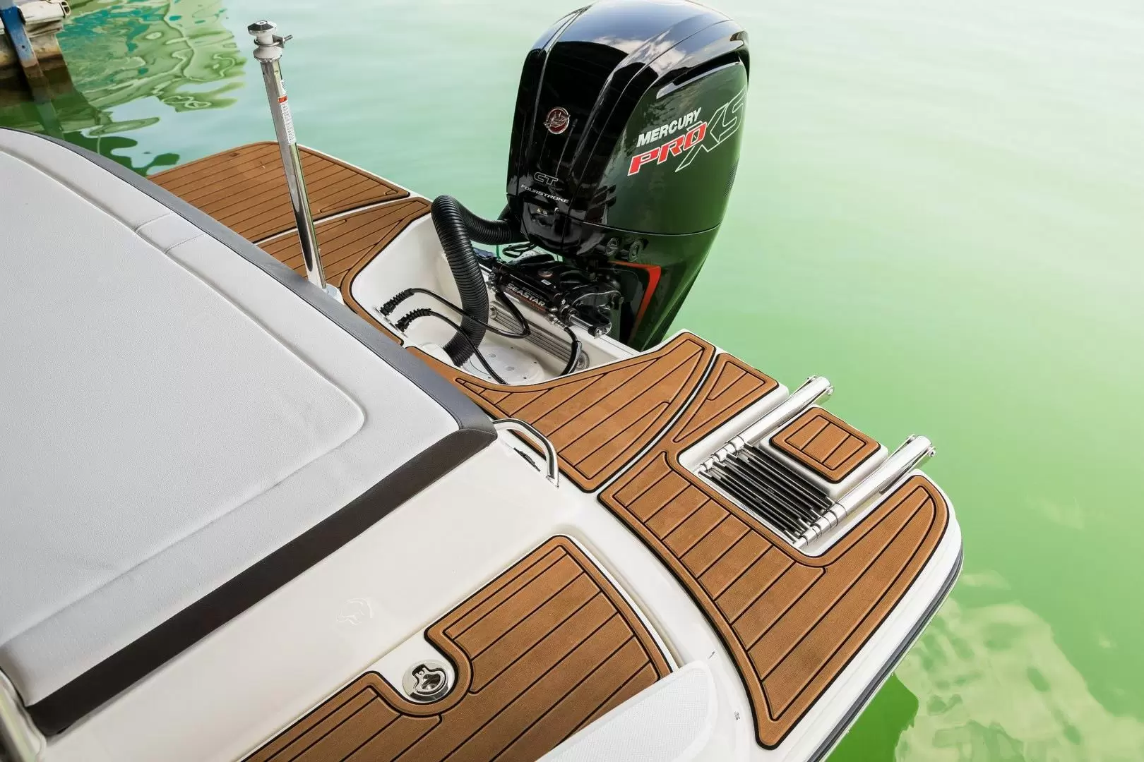 希瑞（SeaRay）SPX 190 OUTBOARD