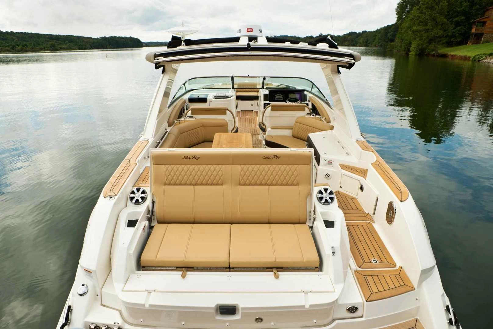 希瑞（SeaRay）SLX 350 OUTBOARD