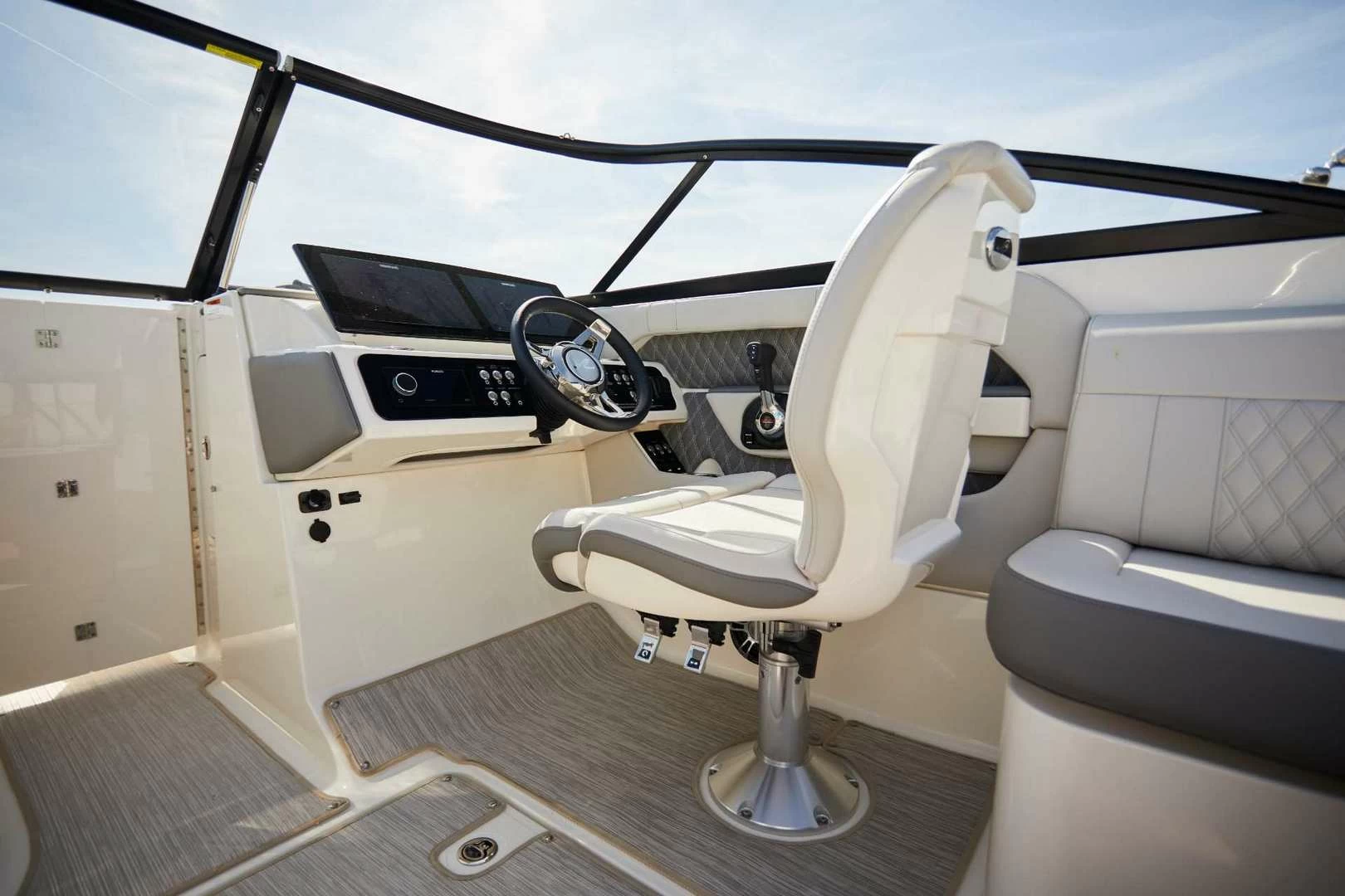 希瑞（SeaRay）SLX 250