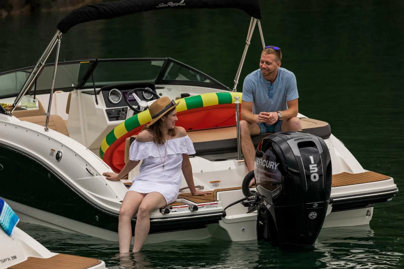 希瑞（SeaRay）SPX 210 OUTBOARD
