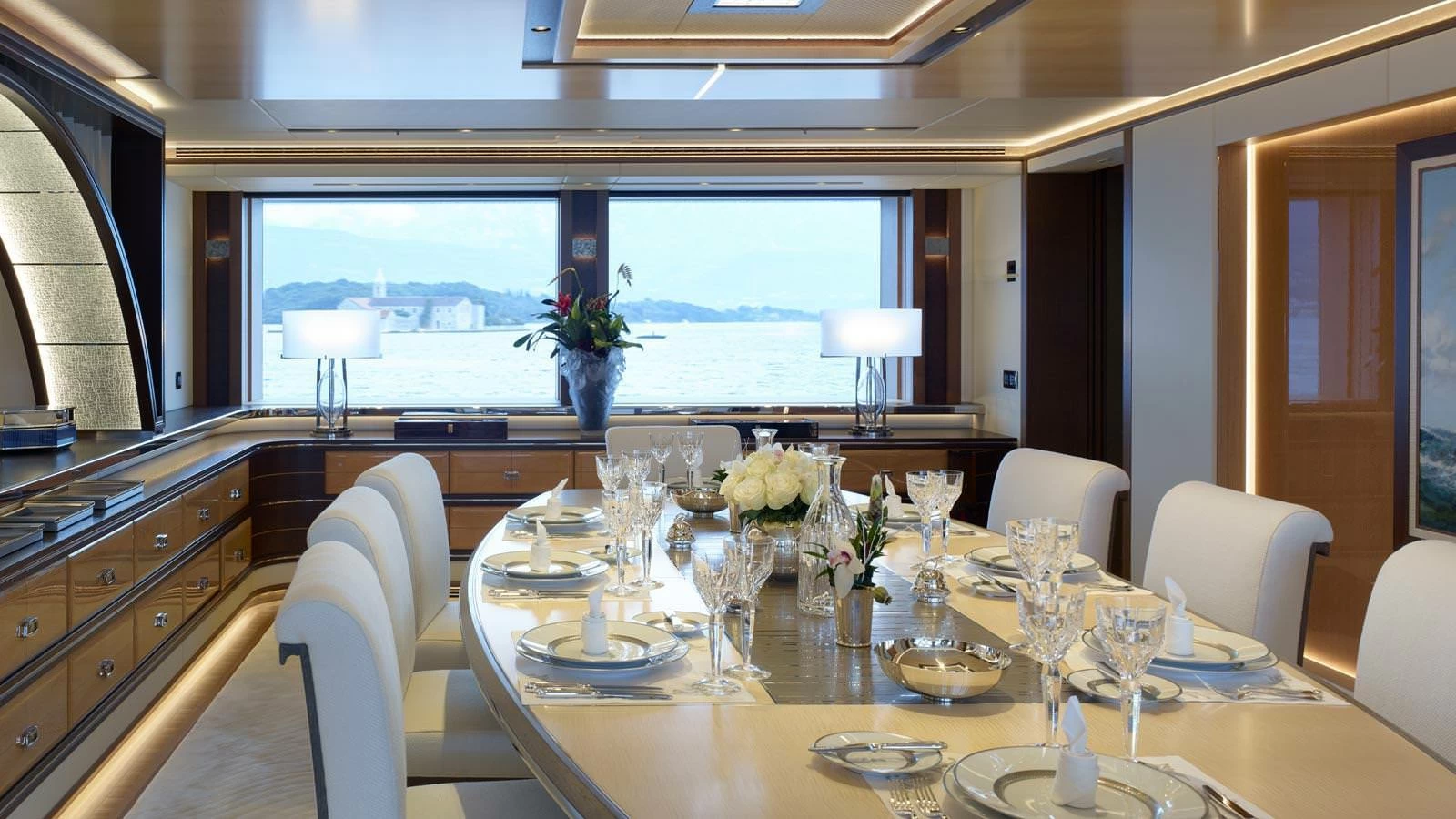 海森（Heesen）Galactica Super Nova