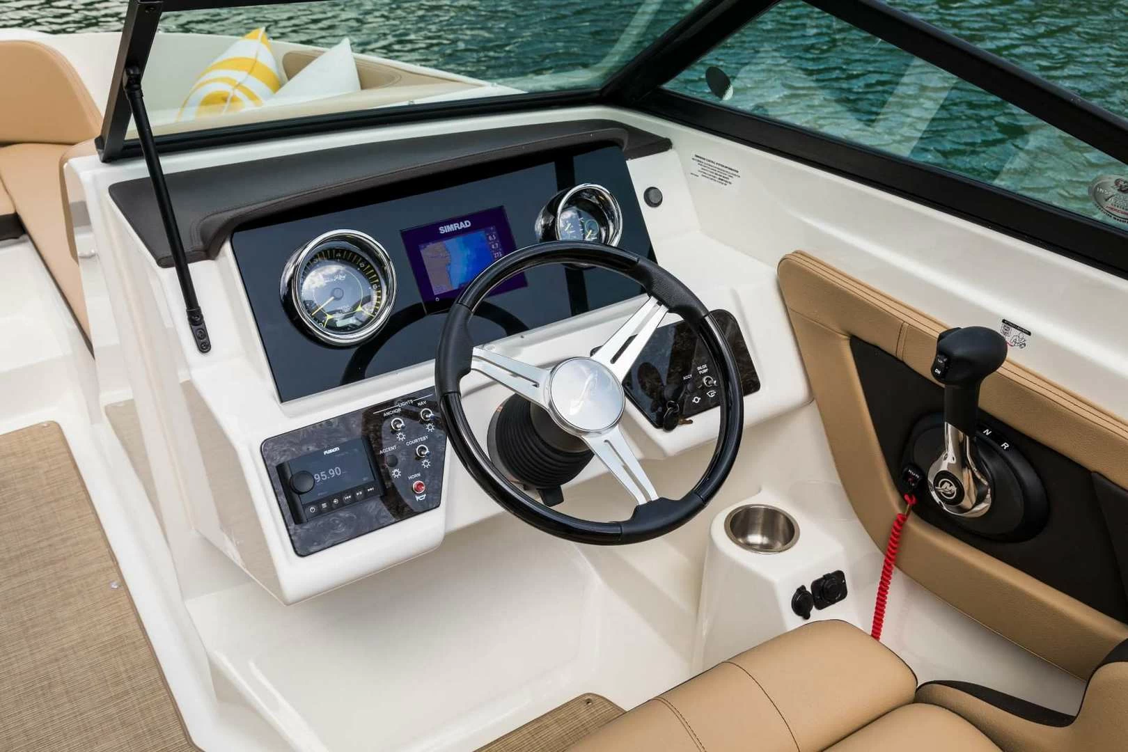 希瑞（SeaRay）SPX 210 OUTBOARD