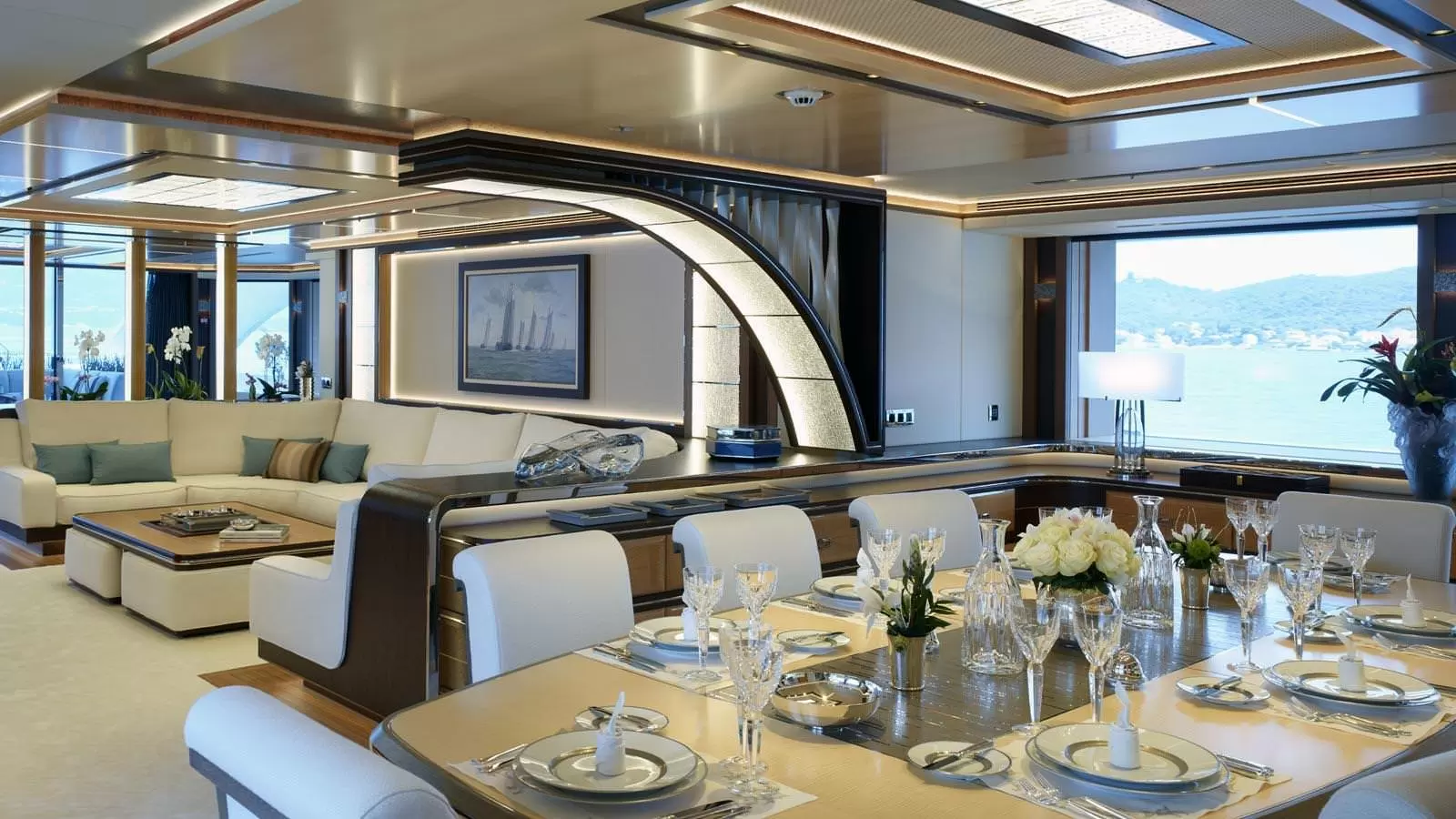 海森（Heesen）Galactica Super Nova