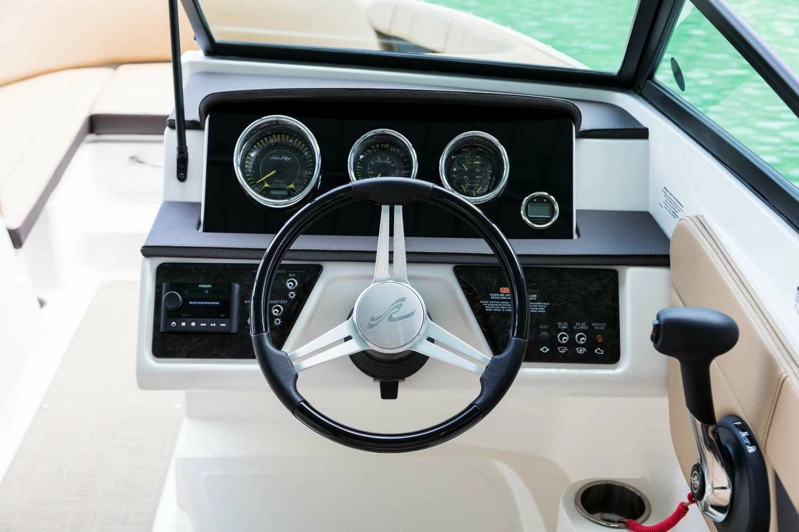 希瑞（SeaRay）SPX 210