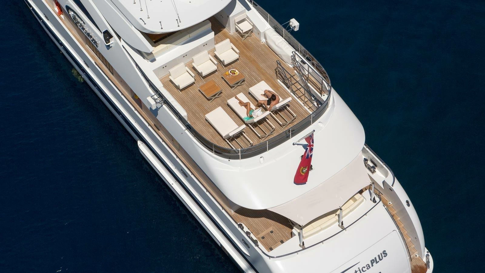 海森（Heesen）Galactica Plus