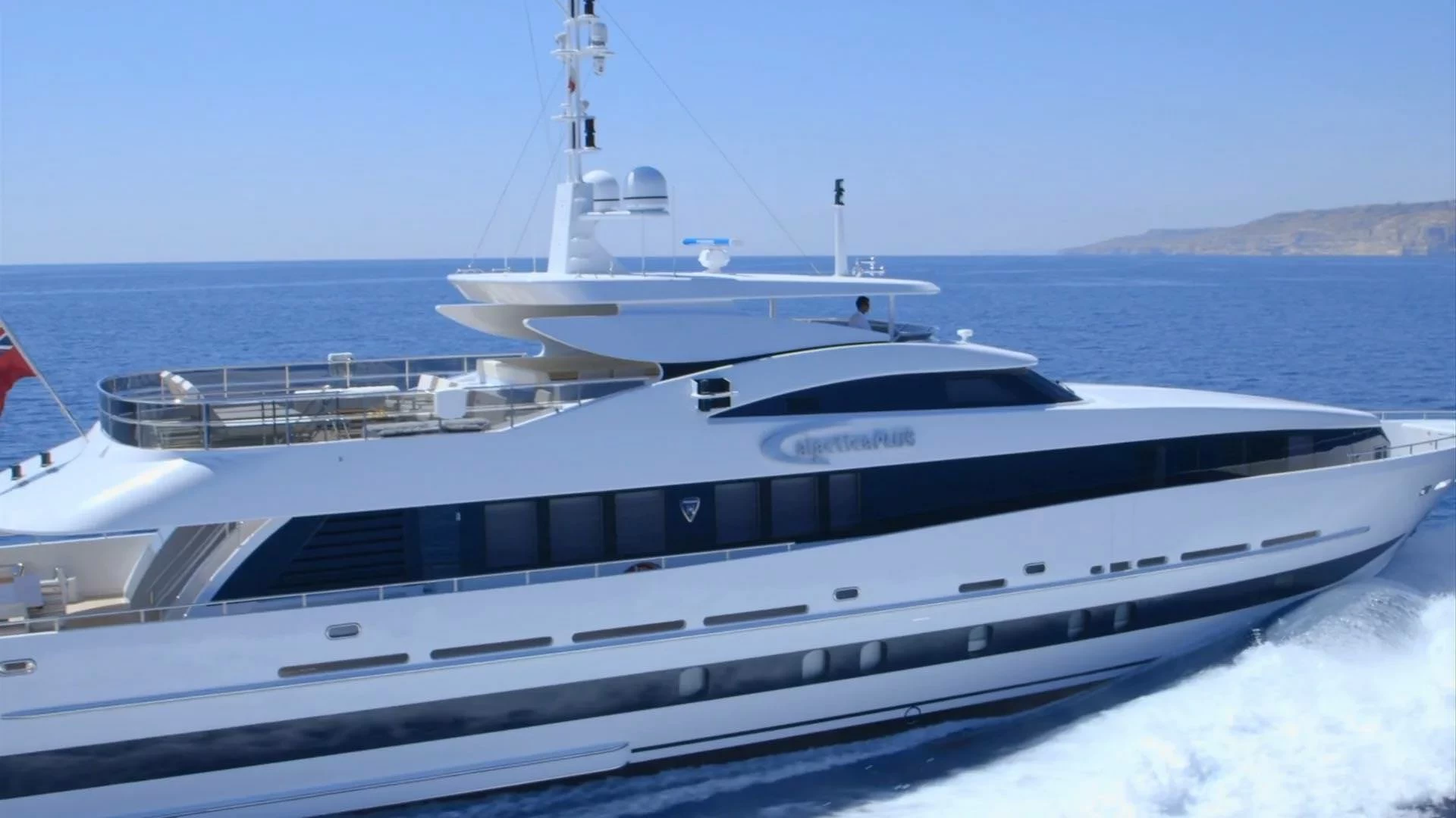 海森（Heesen）Galactica Plus