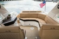 希瑞（SeaRay）SLX 310 OUTBOARD