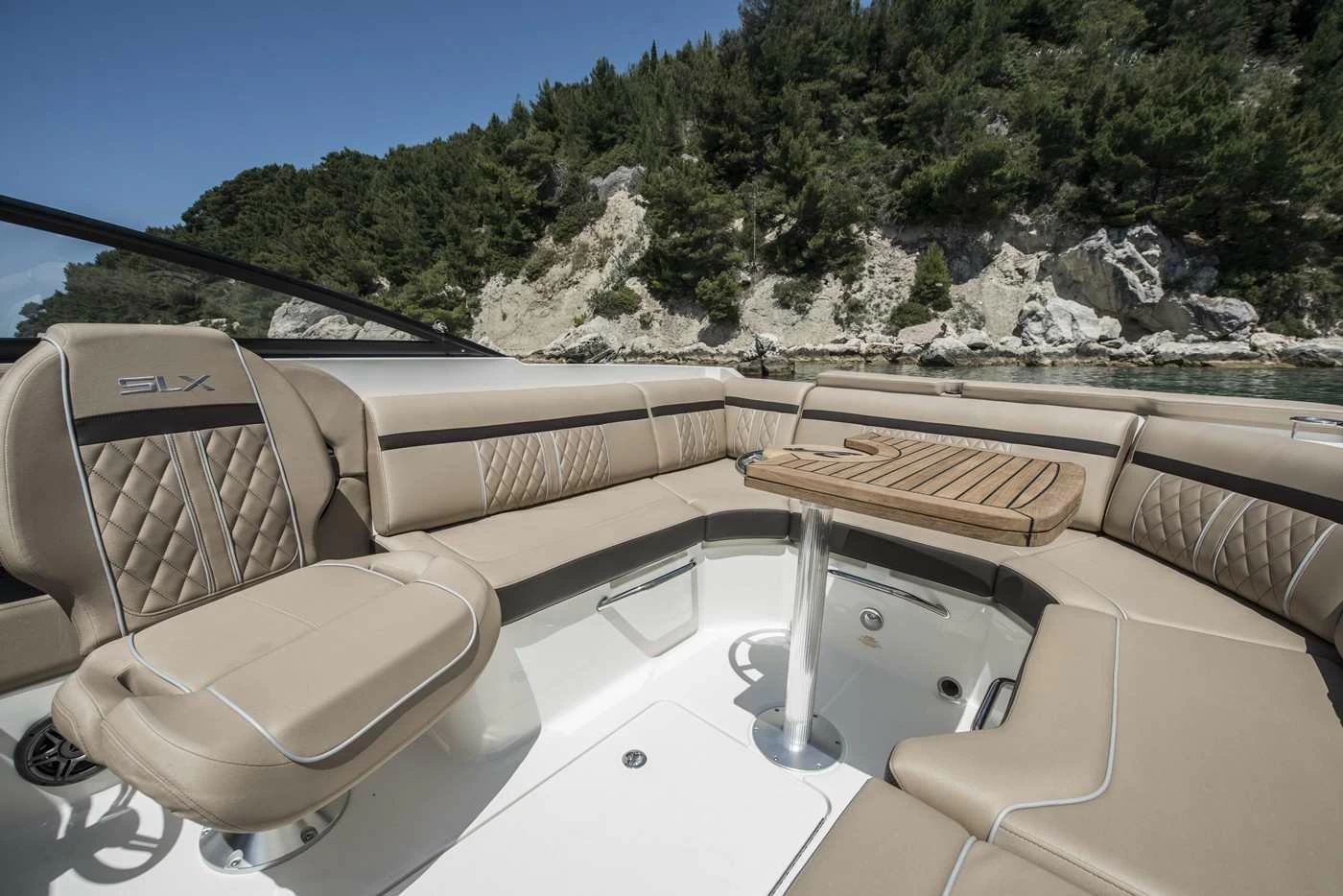 希瑞（SeaRay）SUN SPORT 250