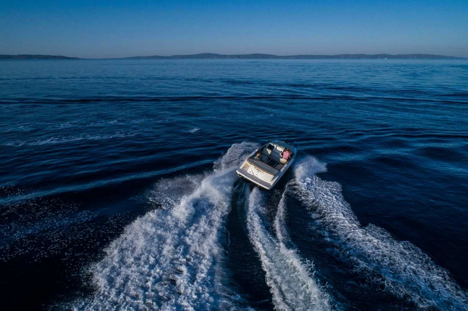 希瑞（SeaRay）SUN SPORT 230