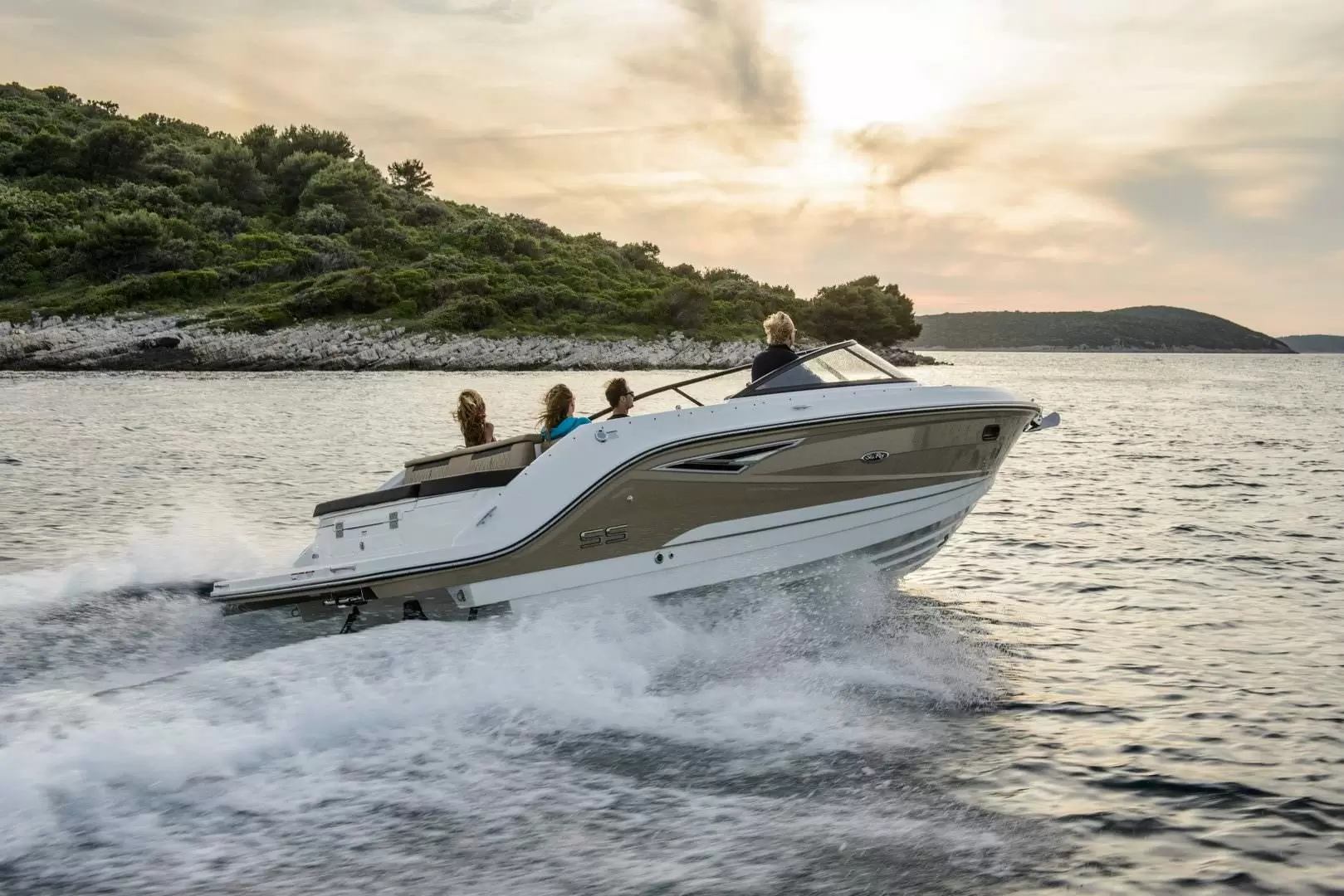 希瑞（SeaRay）SUN SPORT 250