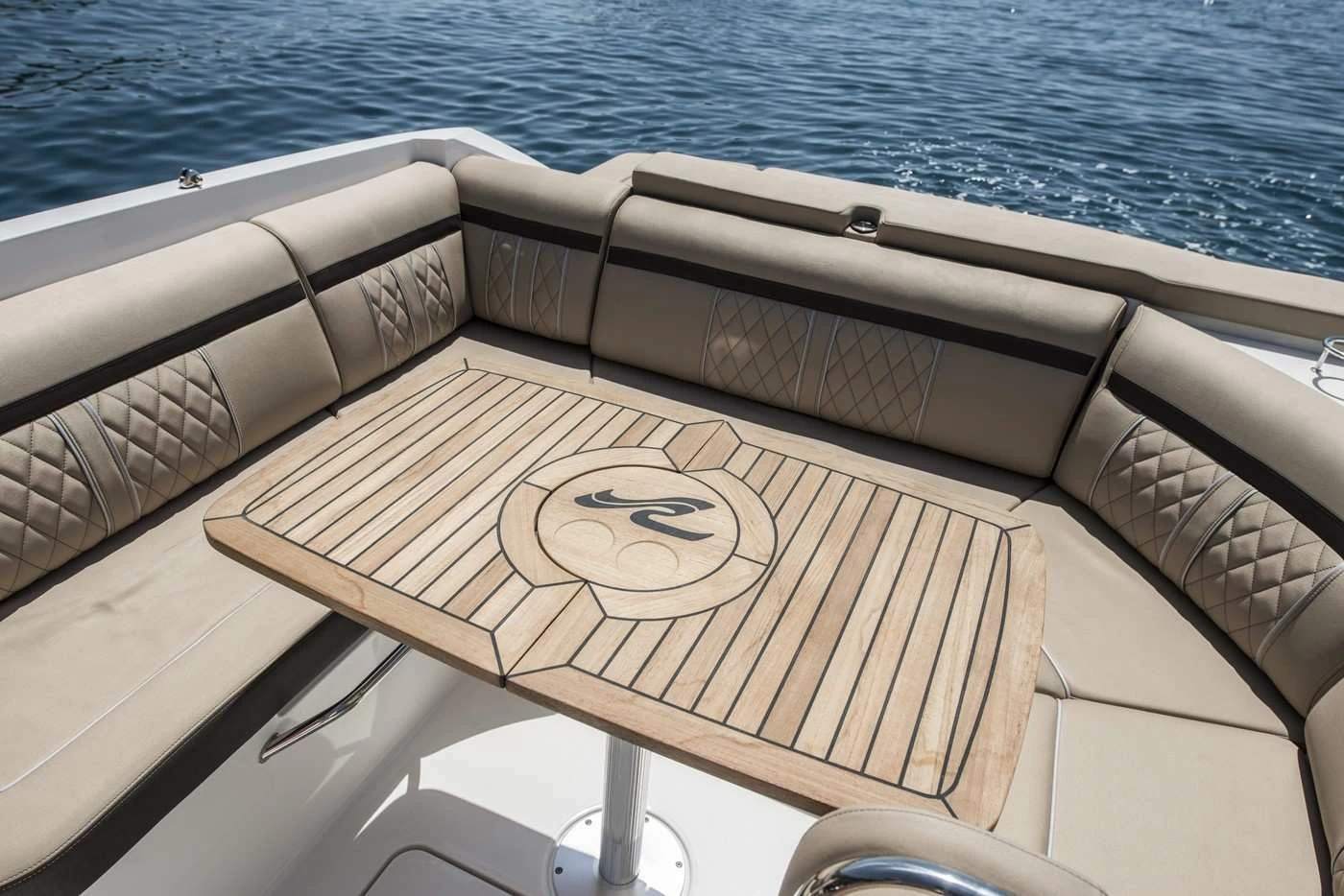 希瑞（SeaRay）SUN SPORT 250