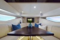 希瑞（SeaRay）SUNDANCER 320