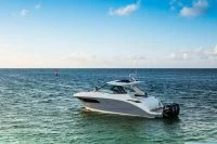 希瑞（SeaRay）SUNDANCER 320 OUTBOARD