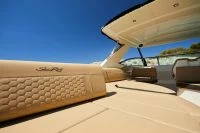 希瑞（SeaRay）SUNDANCER 320
