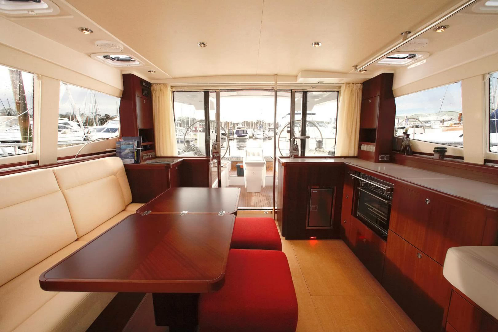汉斯（Hanse）Moody Decksaloon 45