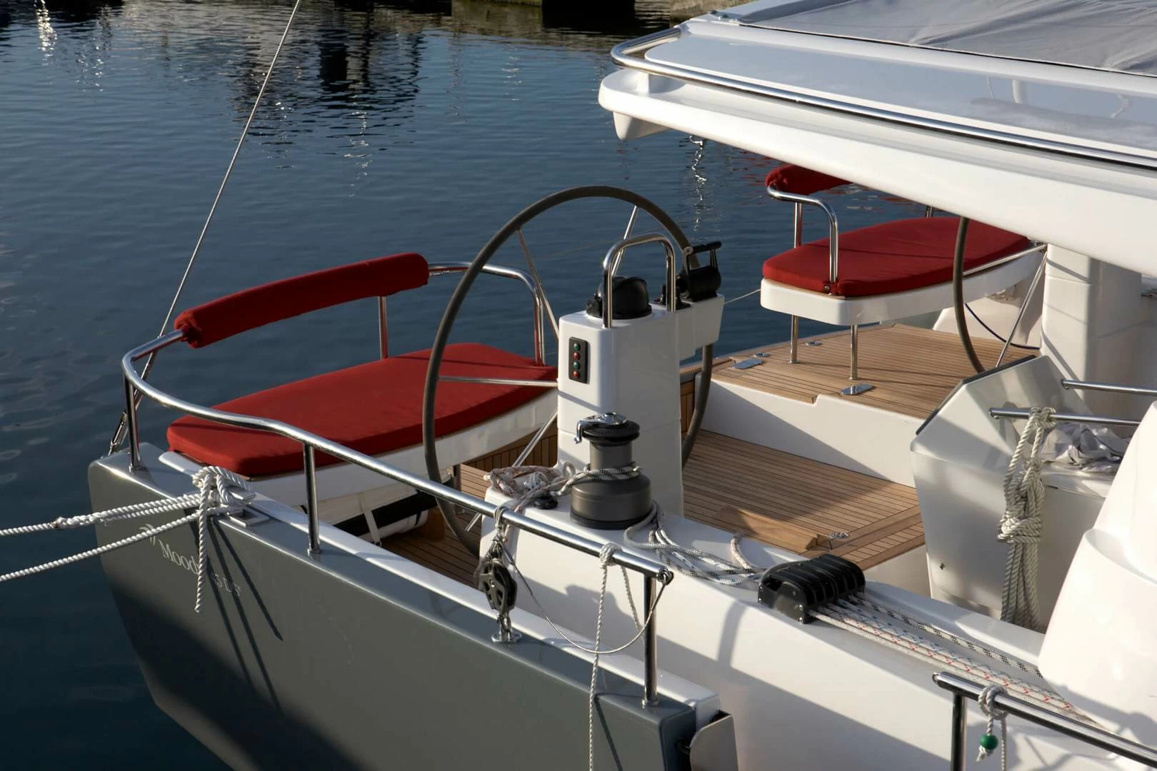 汉斯（Hanse）Moody Decksaloon 45