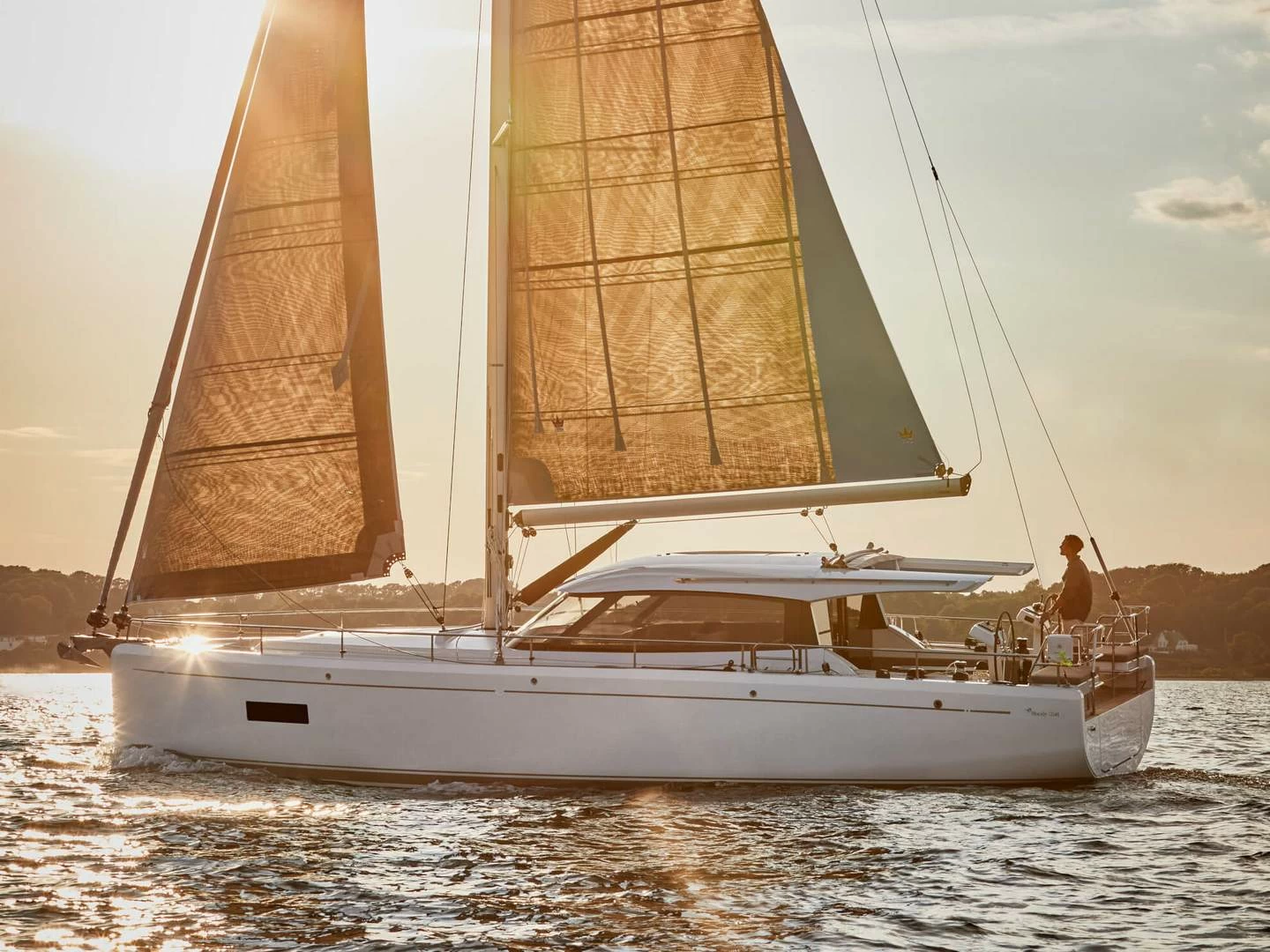 汉斯（Hanse）Moody Decksaloon 41