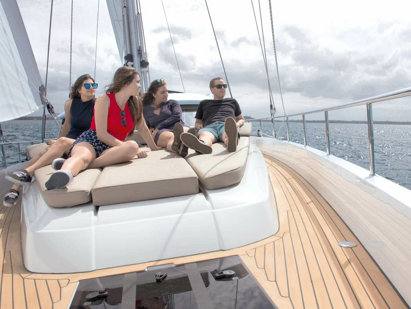 汉斯（Hanse）Moody Decksaloon 54