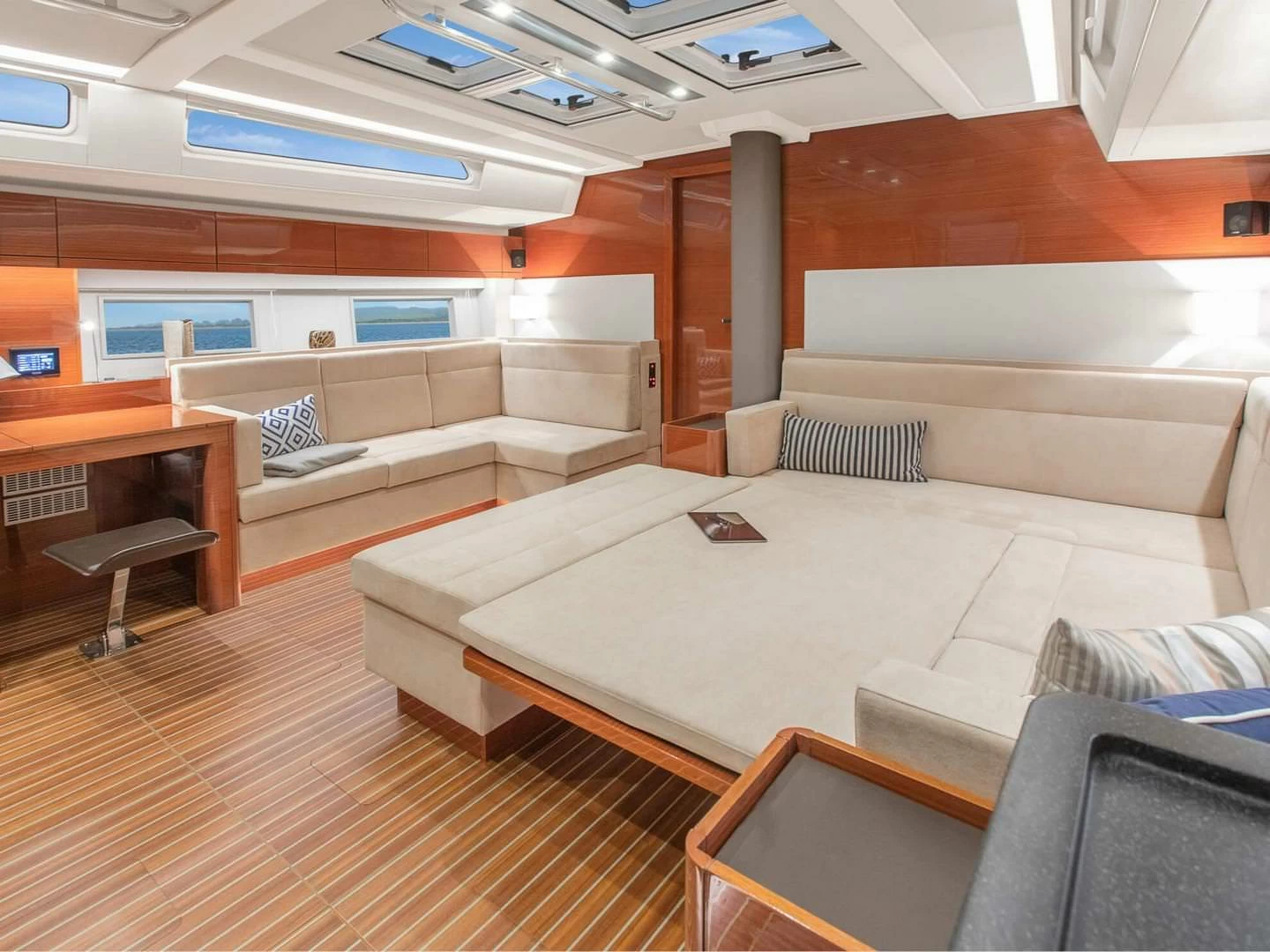 汉斯（Hanse）Hanse 548