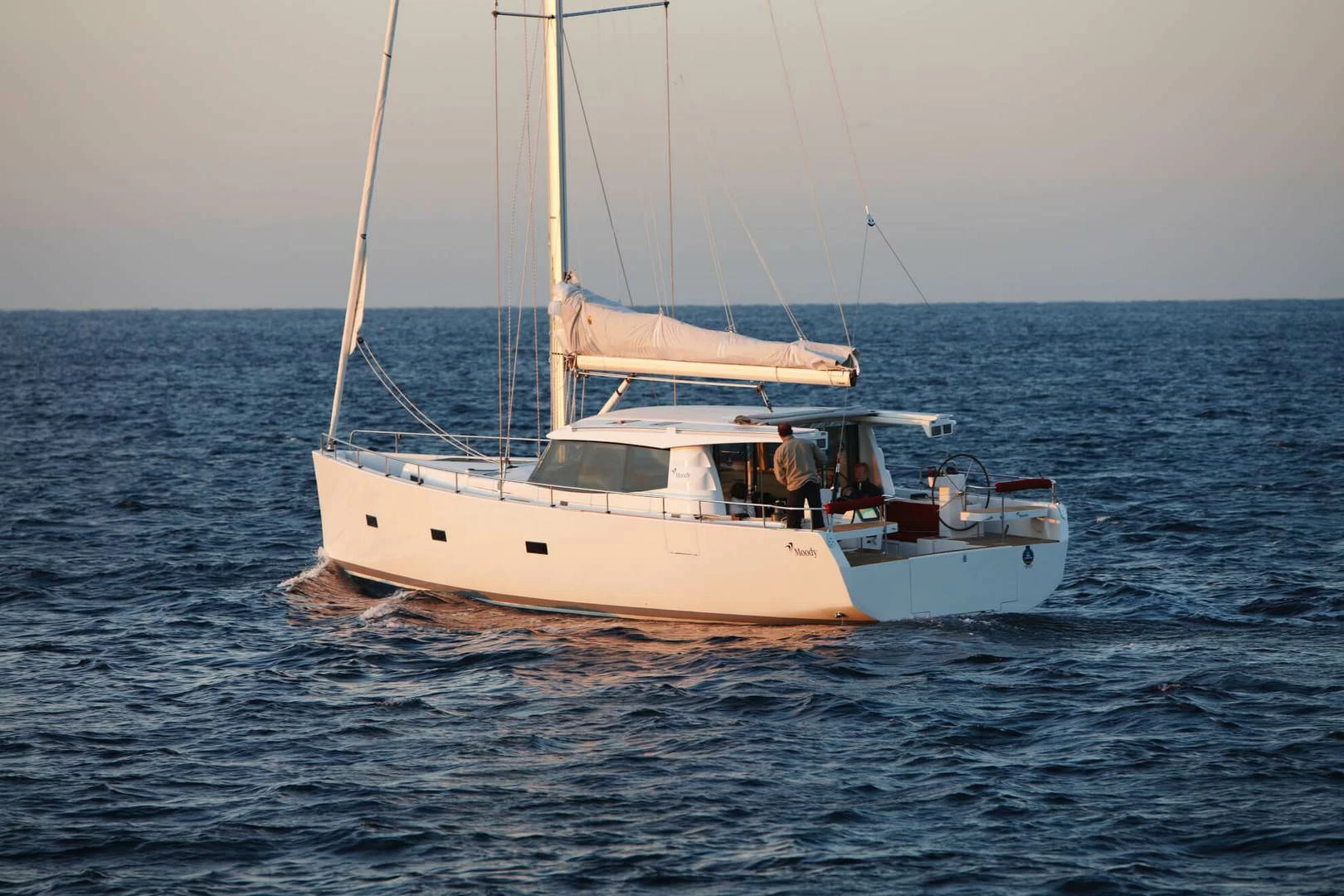 汉斯（Hanse）Moody Decksaloon 45