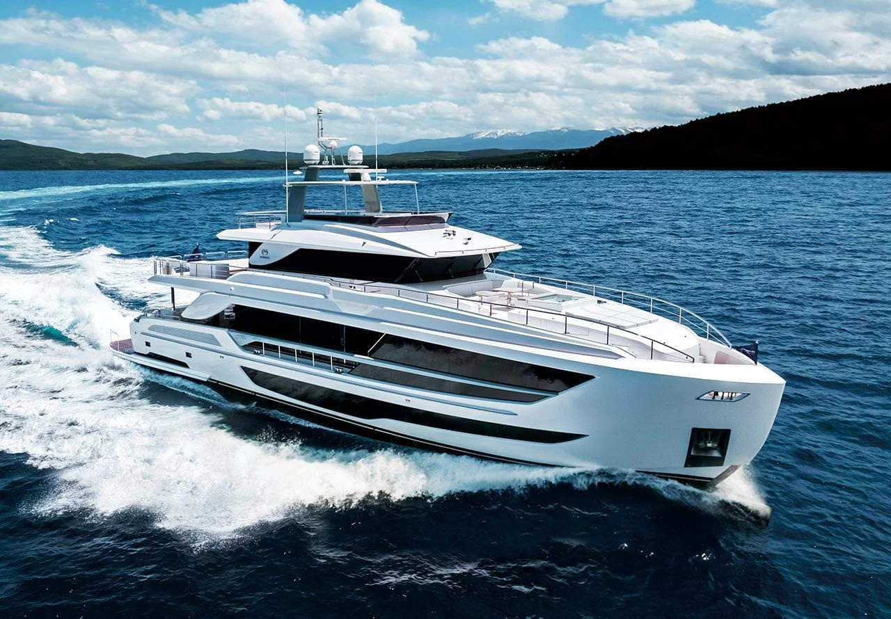 嘉鸿（Horizon）FD110 Tri-deck