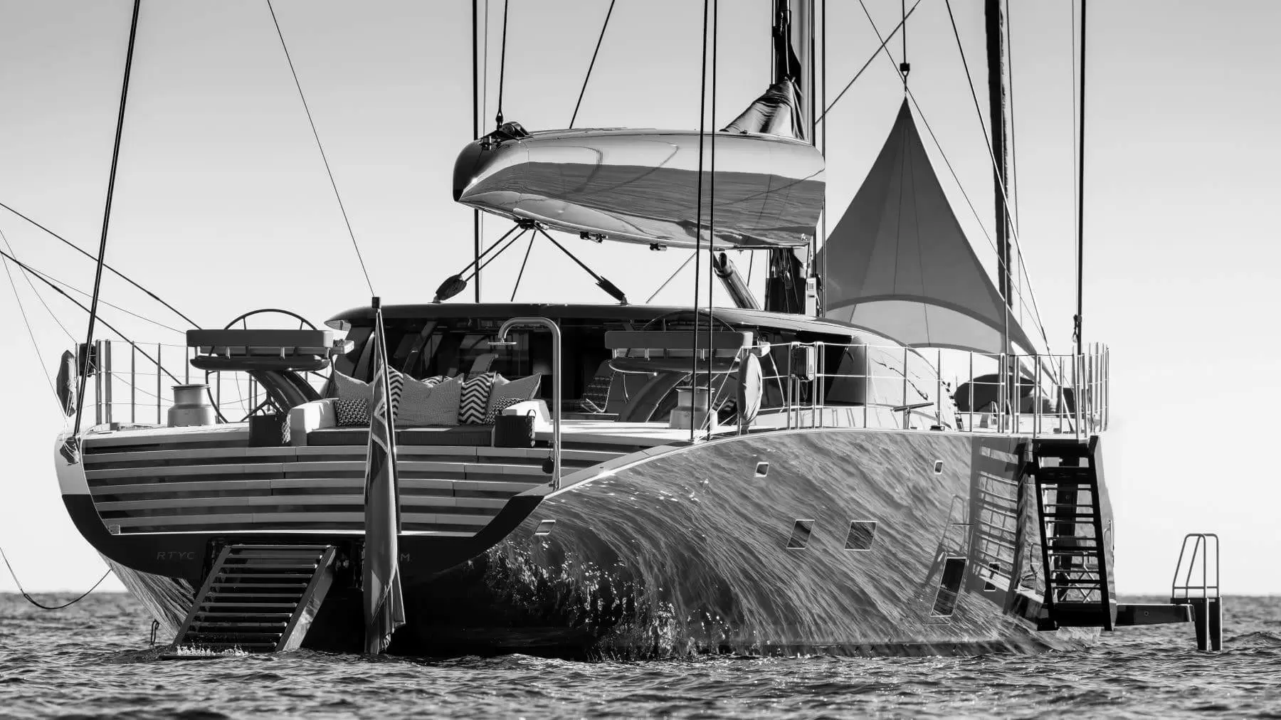 皇家豪斯曼（RoyalHuisman）NGONI
