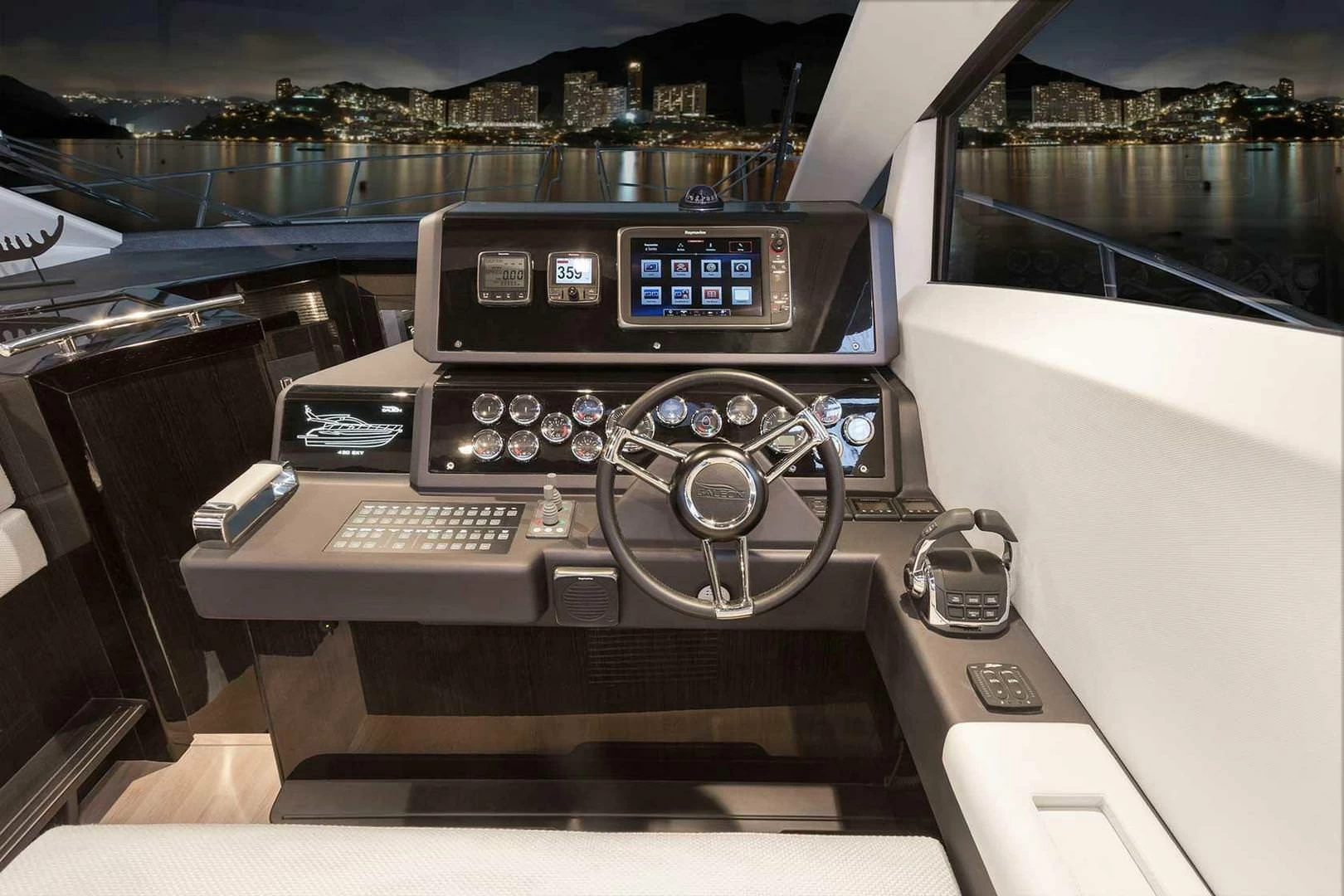 卡帝尔（Galeon）430 SKYDECK