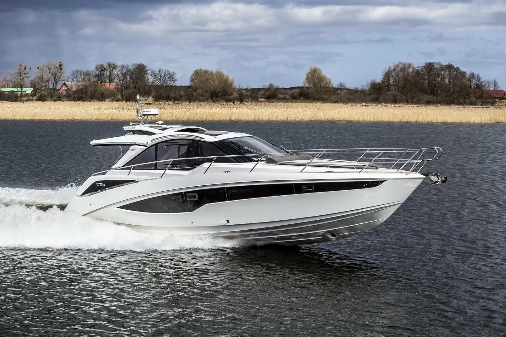 卡帝尔（Galeon）405 HTS