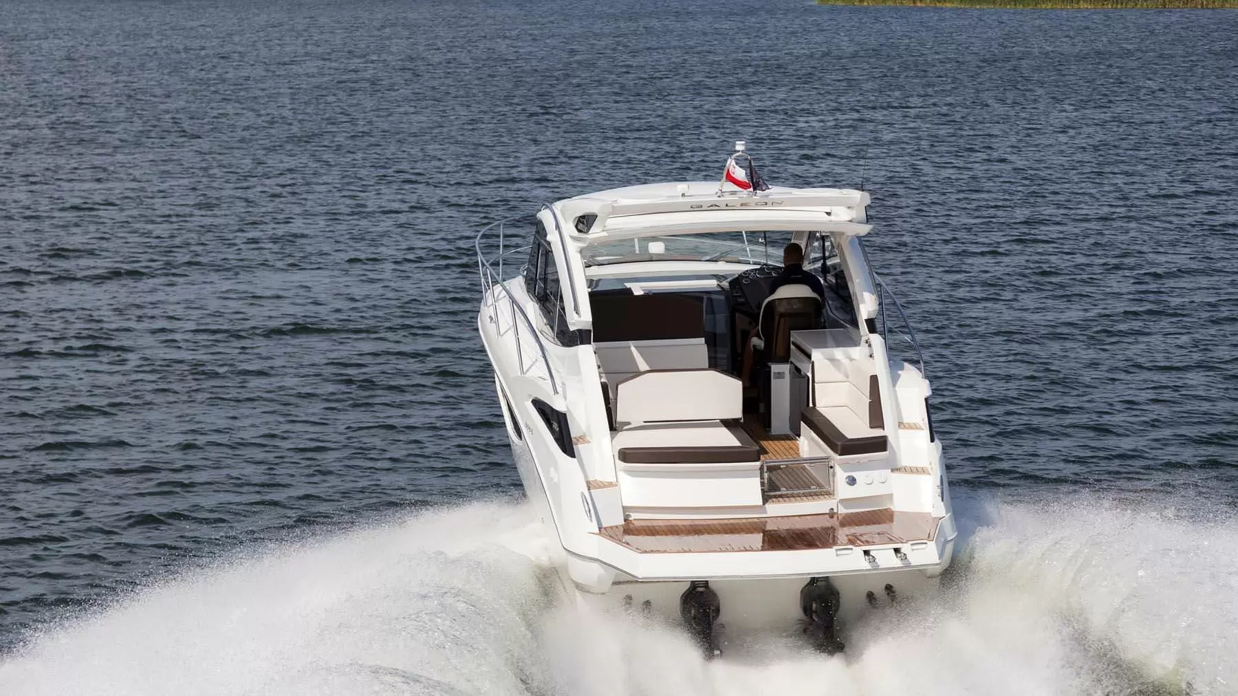 卡帝尔（Galeon）335 HTS
