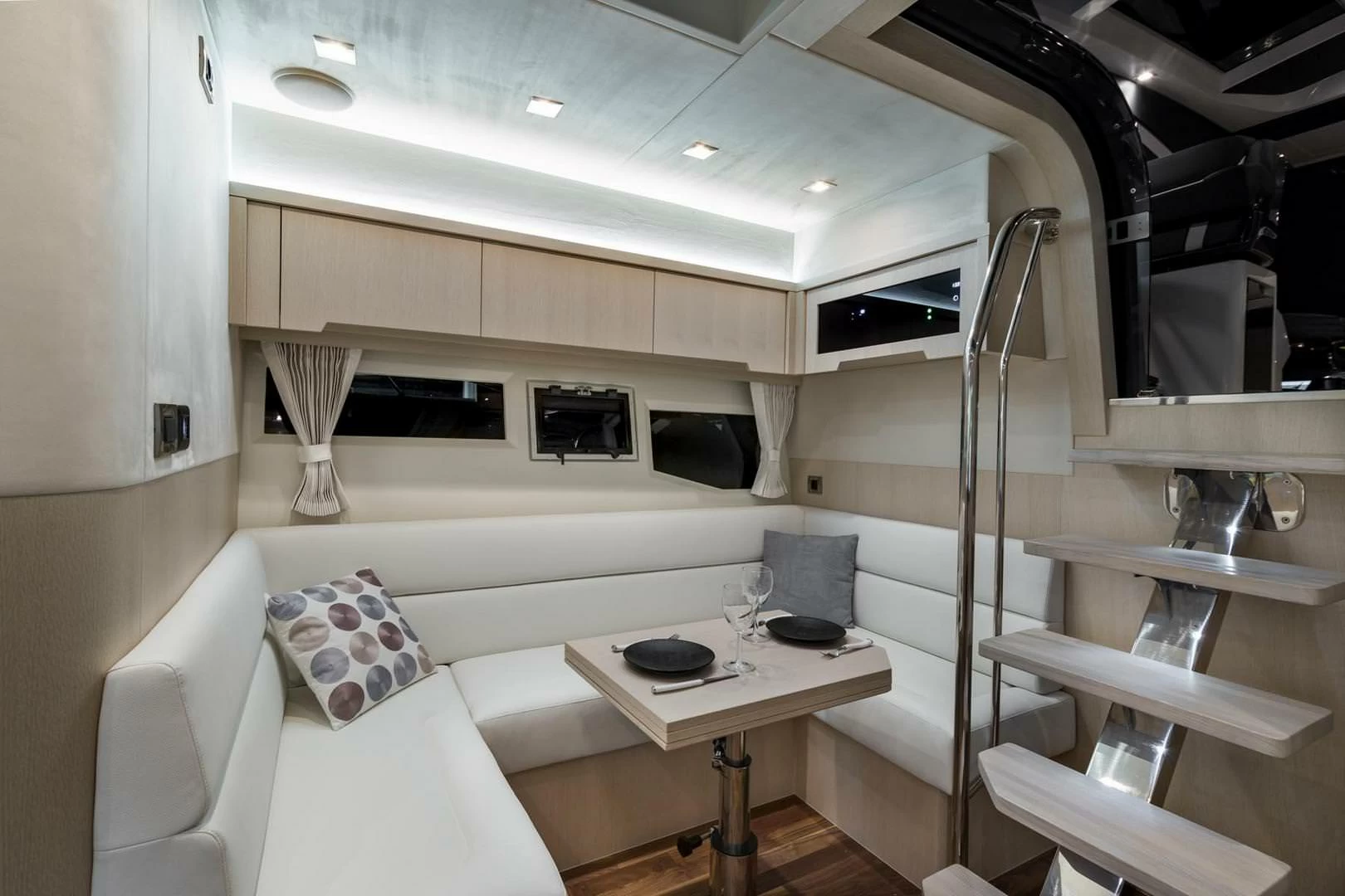 卡帝尔（Galeon）445 HTS