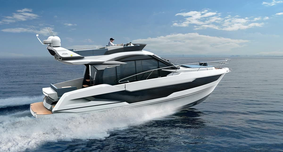 卡帝尔（Galeon）400 FLY