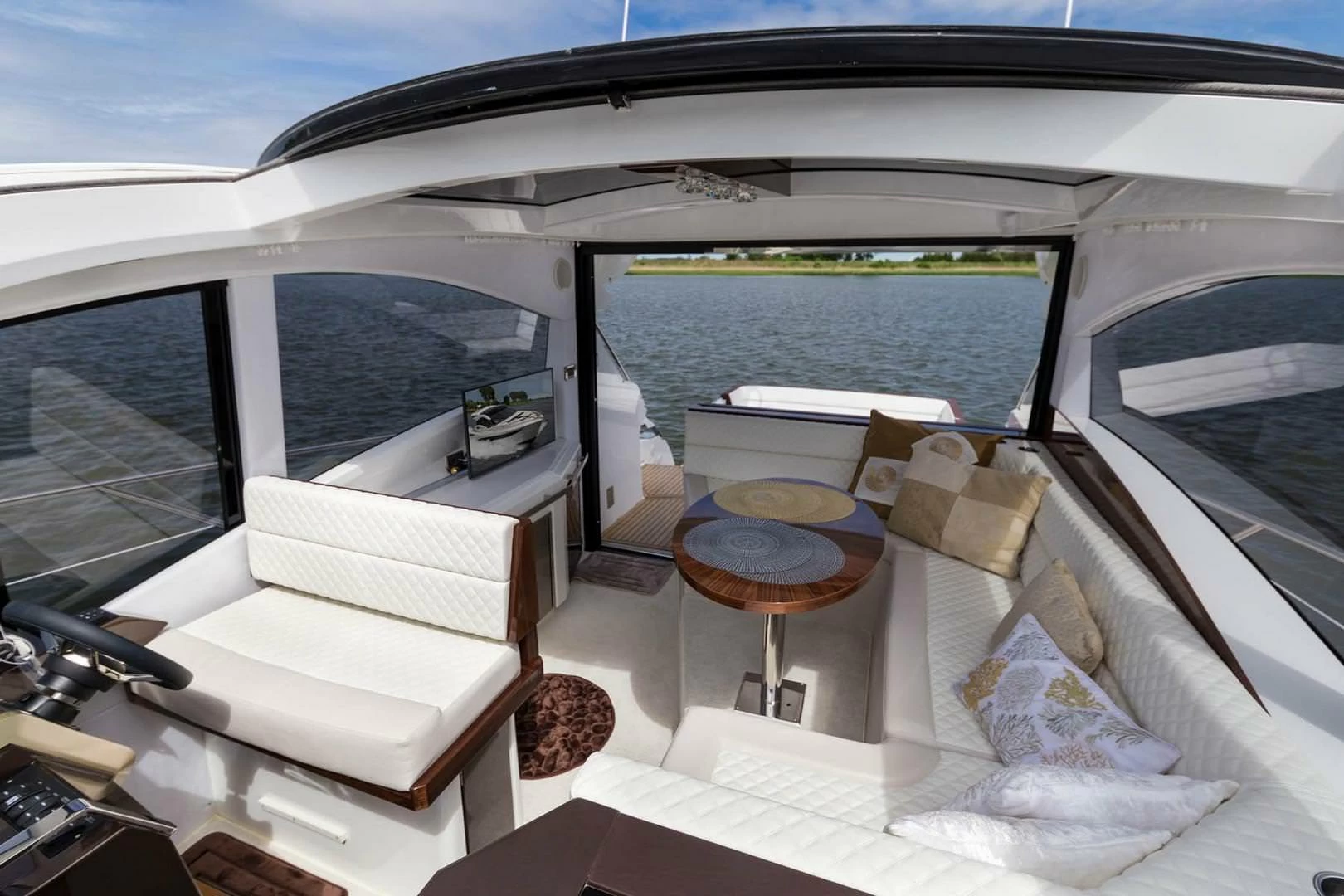 卡帝尔（Galeon）445 HTS
