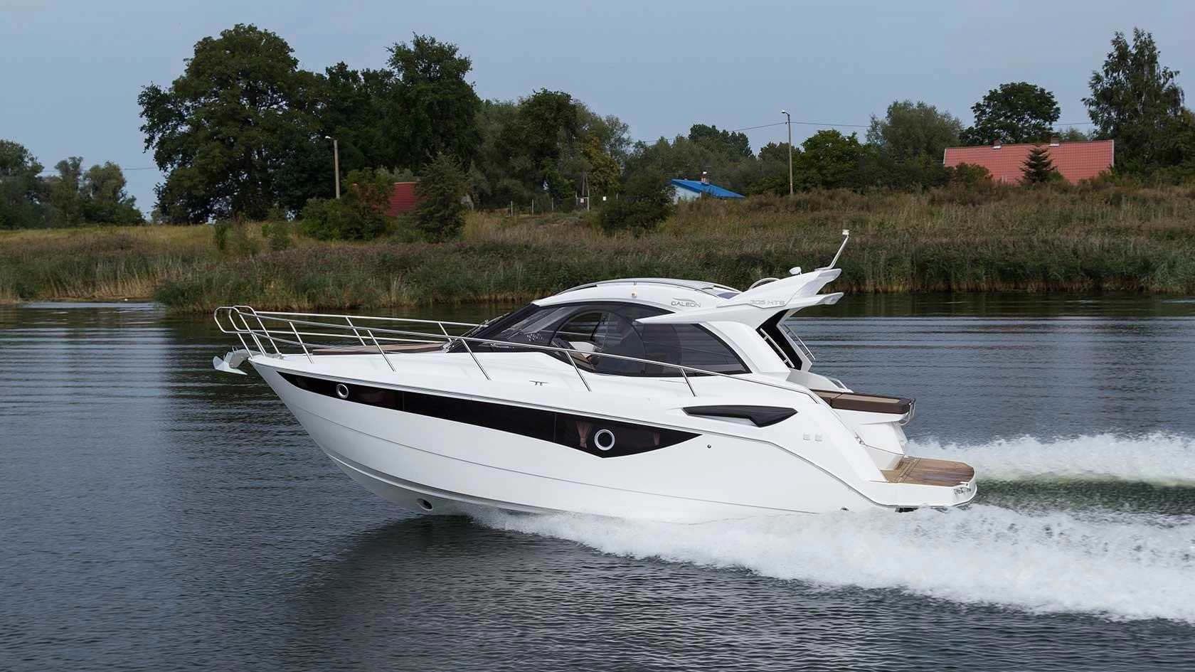卡帝尔（Galeon）305 HTS